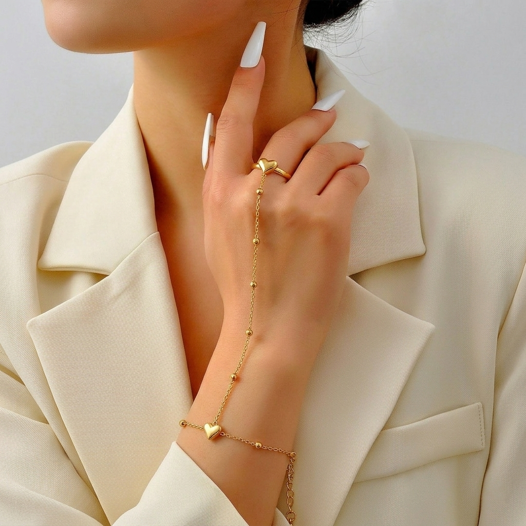 Nazneen heart handchain
