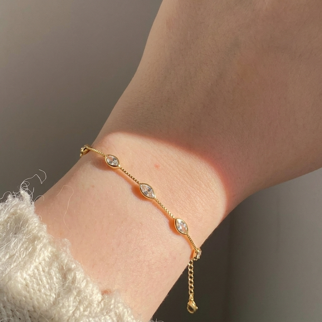 Nazneen Aura Slim Bracelet