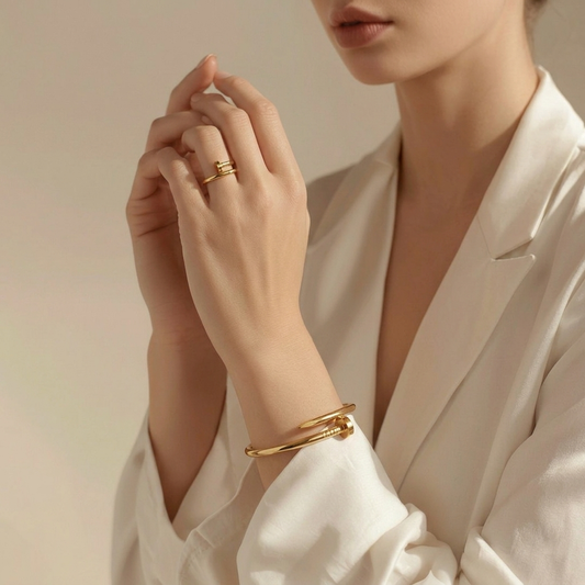 Sleek nail pair