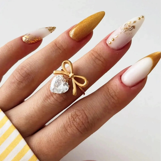 Bow Zircone Ring