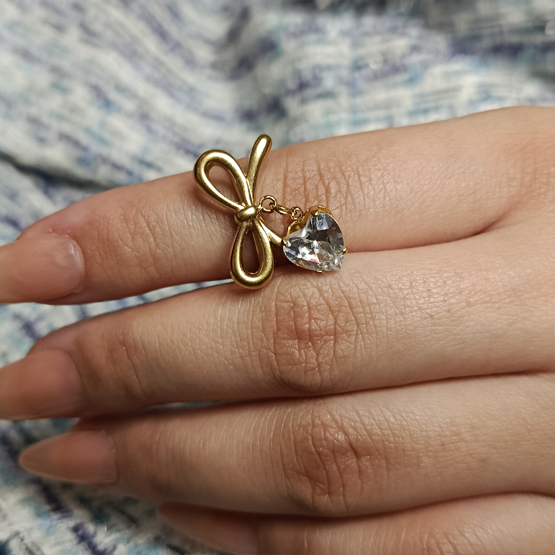 Bow Zircone Ring