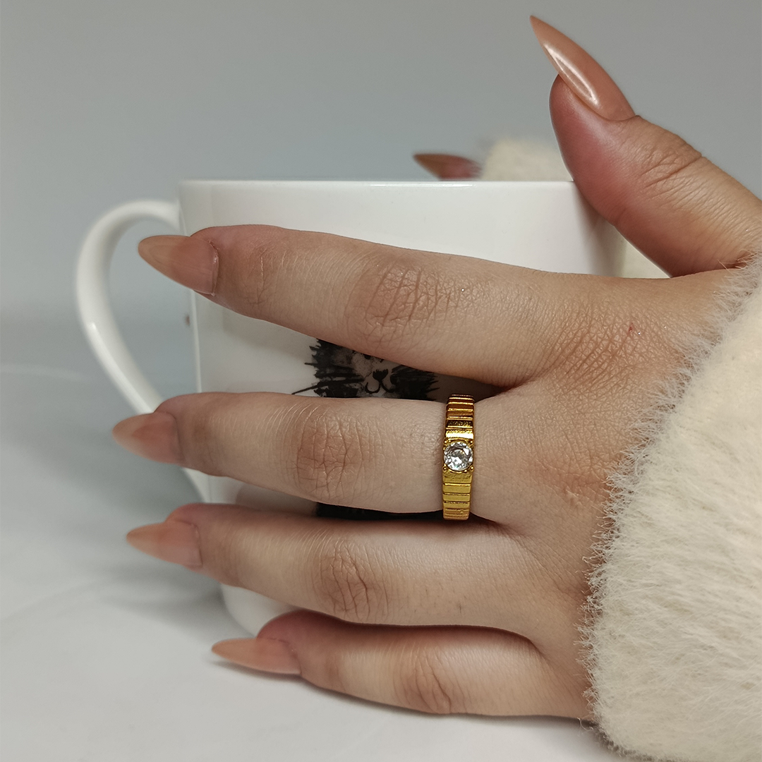 Single Zircone Ring