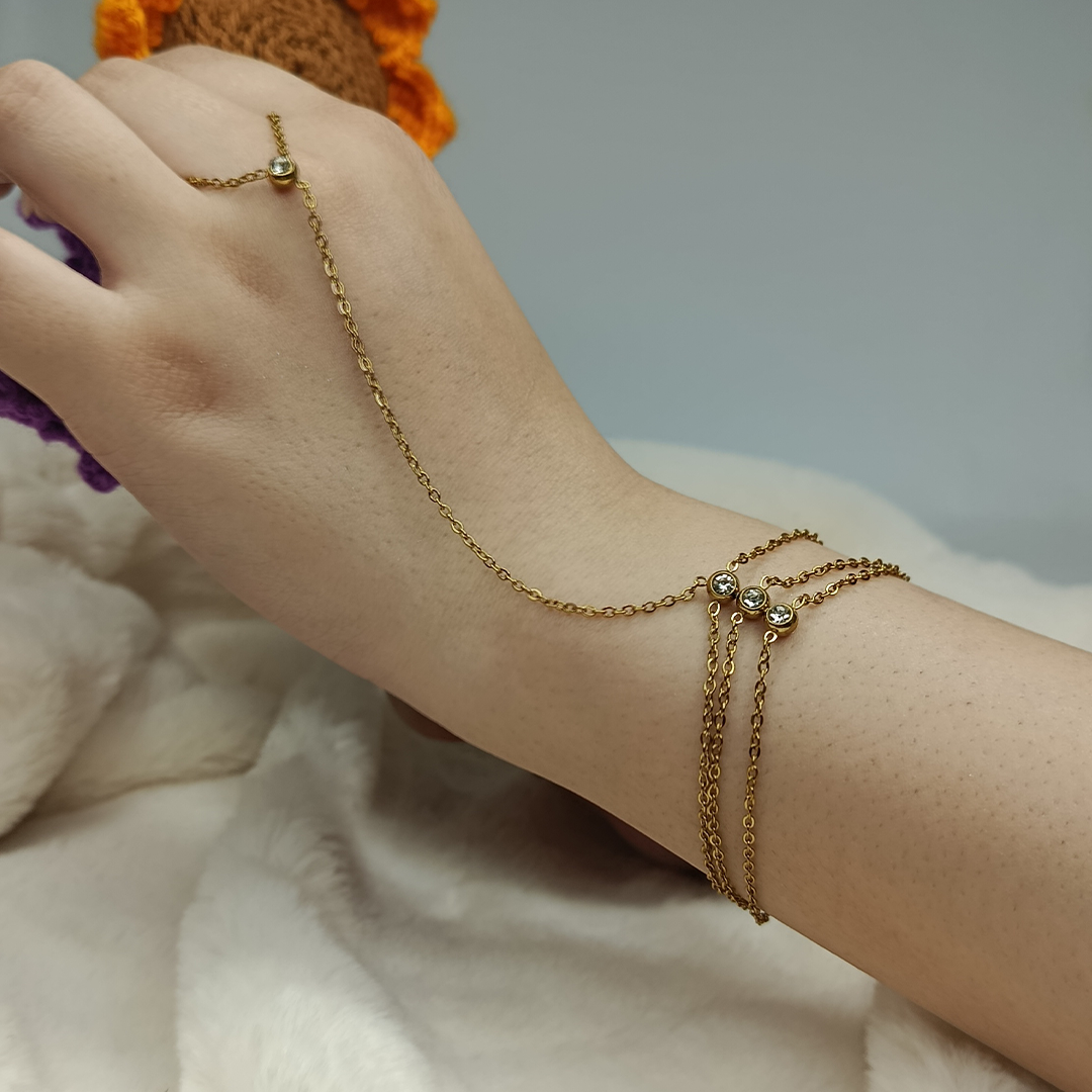 Trio Zircon Handchain